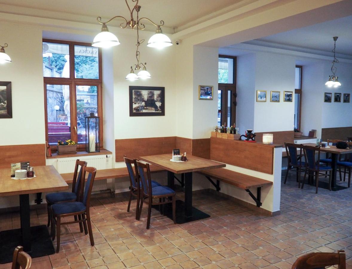 Hotel Sykora Křivoklát Zewnętrze zdjęcie