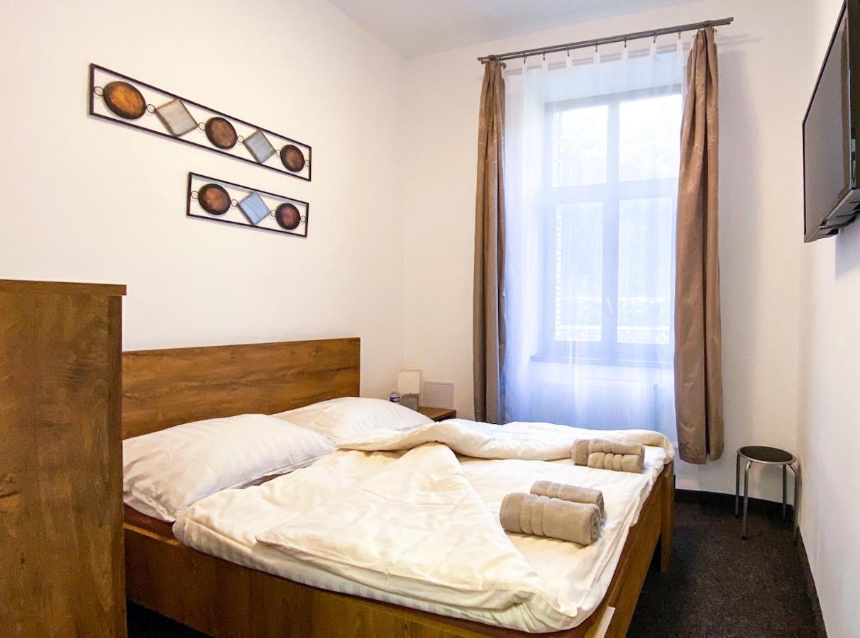Hotel Sykora Křivoklát Zewnętrze zdjęcie
